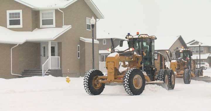 Residential plowing set to resume in Regina as warmer temperatures arrive – Regina