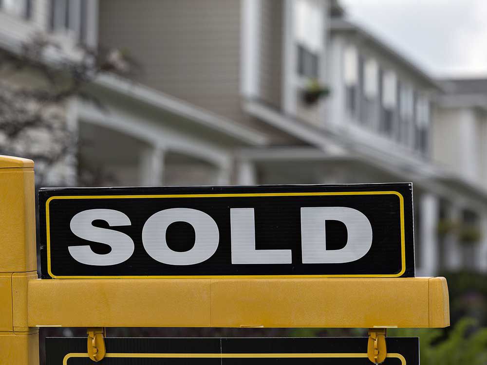 Five-year fixed mortgage rate in Canada falls to 1.99% for first time