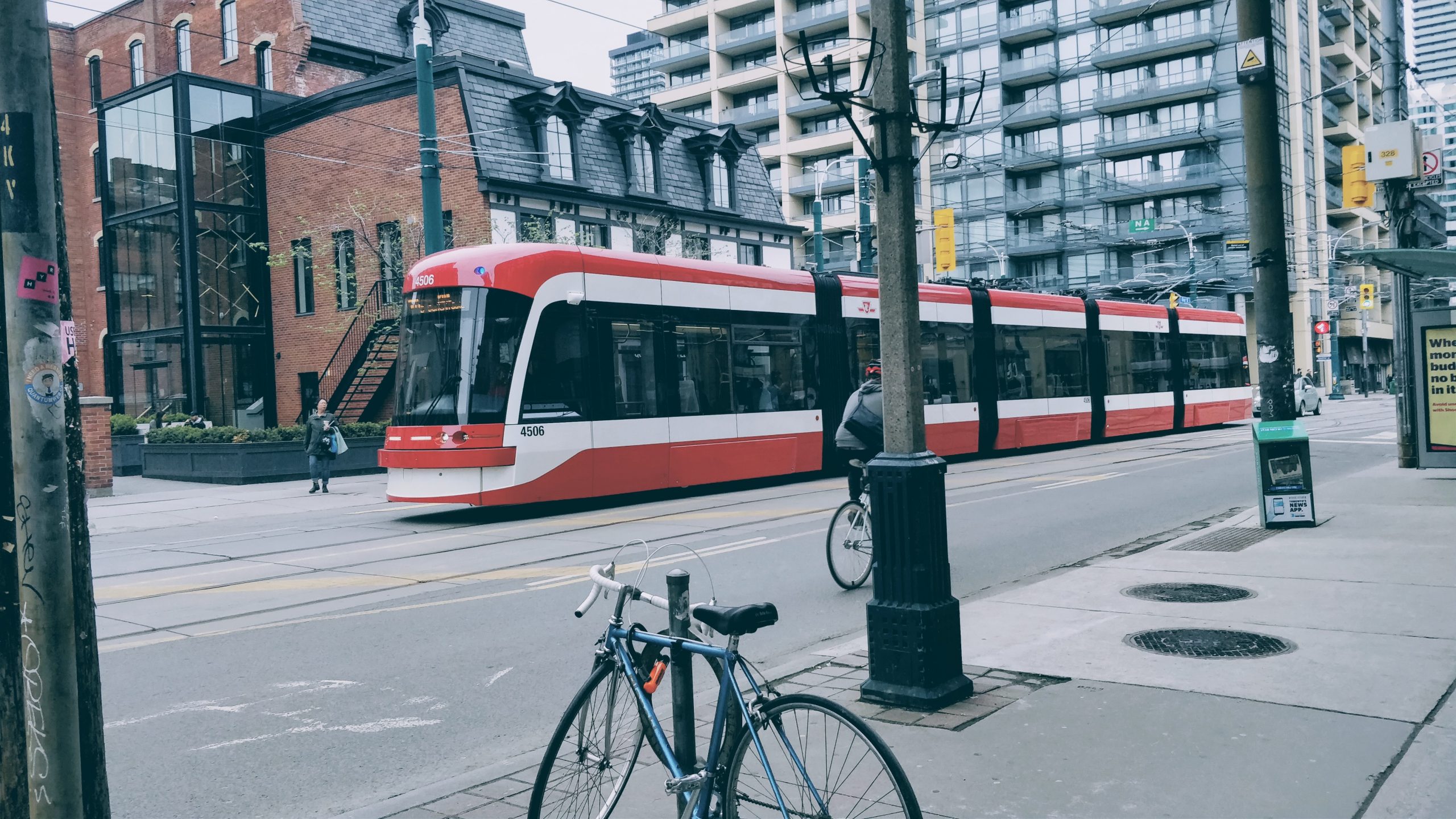 Provincial Liberals Promise “Buck-A-Ride” for All Transit if Elected
