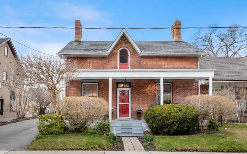 This Vintage Victorian in Weston Will Capture Your Heart